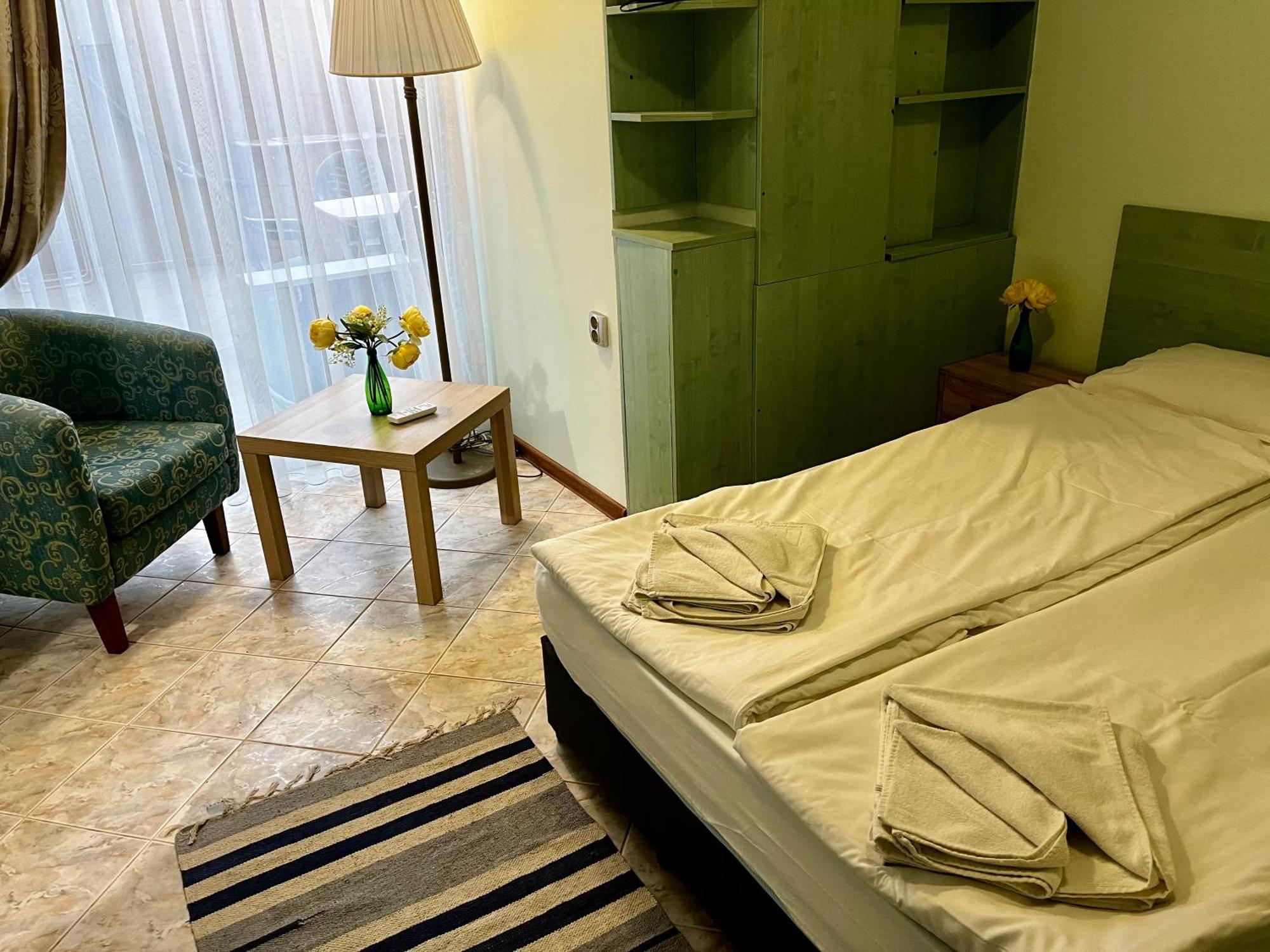 Green Central Apartment Varna Exterior photo