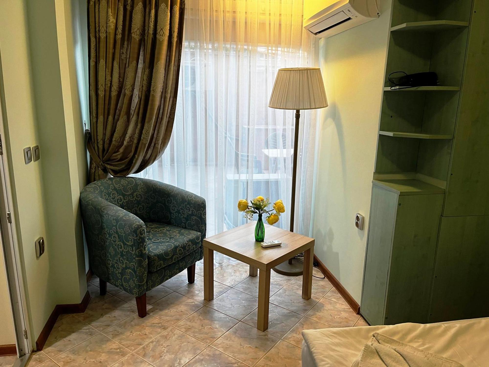 Green Central Apartment Varna Exterior photo